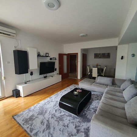 Apartmán Iva Lux Stan Na Dan Banja Luka Exteriér fotografie